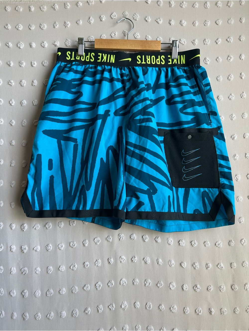 Nike Men’s M NK Short PX Running Athletic Sz M Blue Green